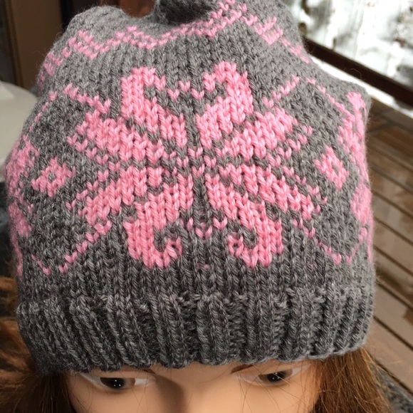 Hand Knit Nordic Hat/Toque - Picture 2 of 6